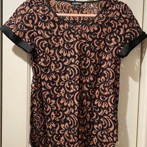 EUC Express Lace top XS